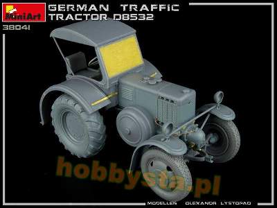 German Traffic Tractor D8532 - image 17