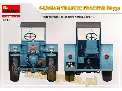 German Traffic Tractor D8532 - image 25