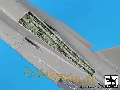 F-18 Spine For Academy - image 2