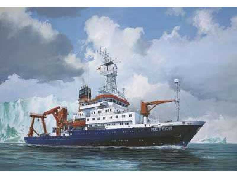 Research vessel METEOR - image 1