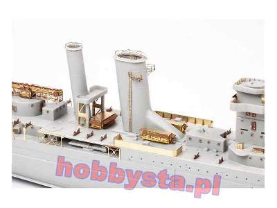 HMS York 1/350 - Trumpeter - image 8