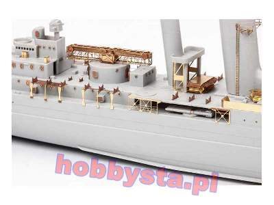 HMS York 1/350 - Trumpeter - image 10
