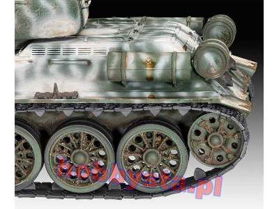 T-34/85 - image 4