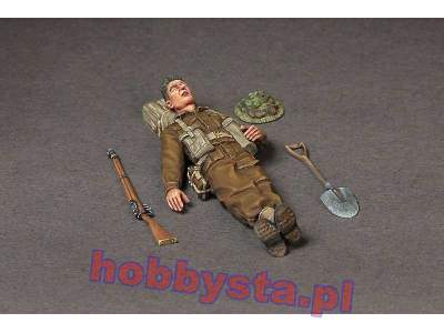 British Infantryman At Rest. - image 8