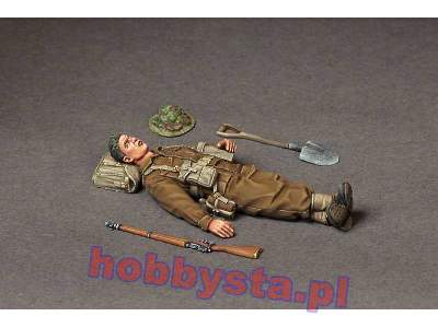 British Infantryman At Rest. - image 10