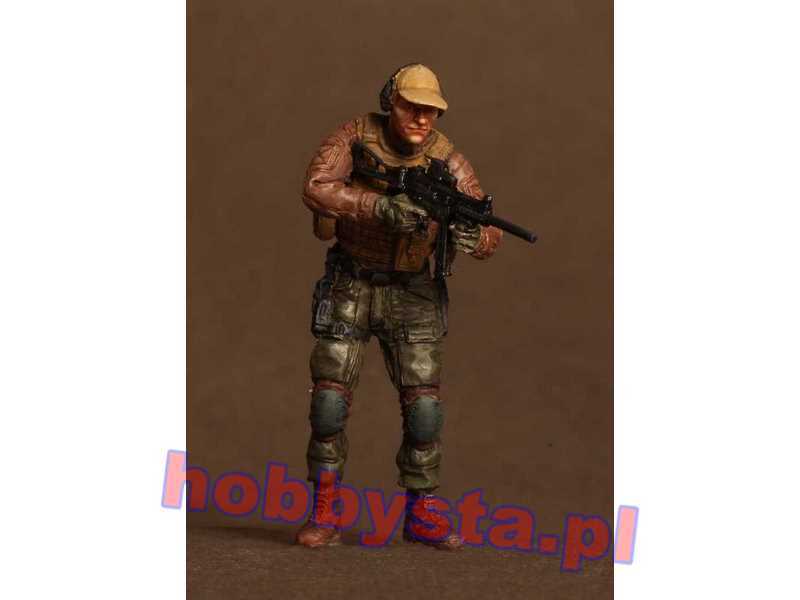 Mercenary With Ump45 - image 1