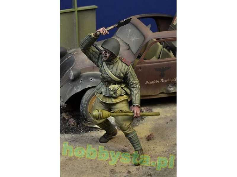 Soviet Trooper Attacking With A Shovel, Berlin 1945 - image 1