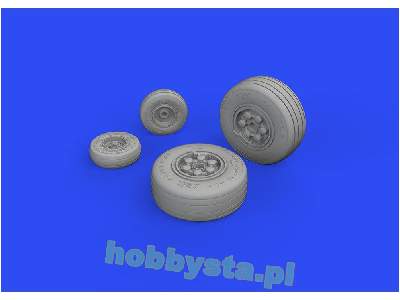 Tornado GR.4 wheels 1/32 - Italeri - image 2