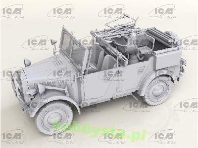 Le.Gl.Einheits-pkw Kfz.4 WWII German Light Anti-aircraft Vehicle - image 3