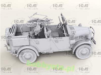 Le.Gl.Einheits-pkw Kfz.4 WWII German Light Anti-aircraft Vehicle - image 4