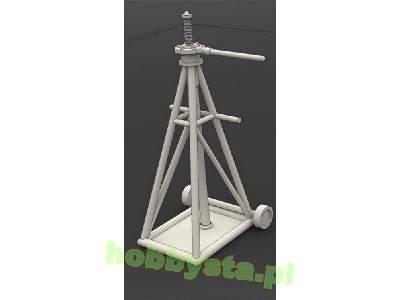 German Luftwaffe Jack Stand Set - Extended Edition - image 2