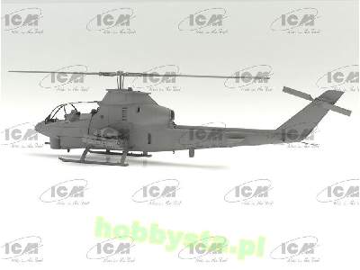 Ah-1g Cobra (Early Production) Us Attack Helicopter - image 5