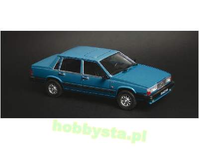 Volvo 760 GLE - image 5