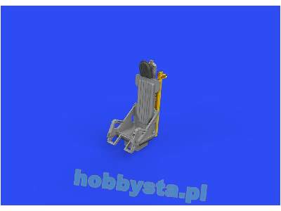 MiG-15 ejection seat 1/48 - Hobby 2000 - image 1