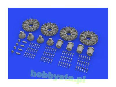 B-17F engines 1/48 - Hk Models - image 6