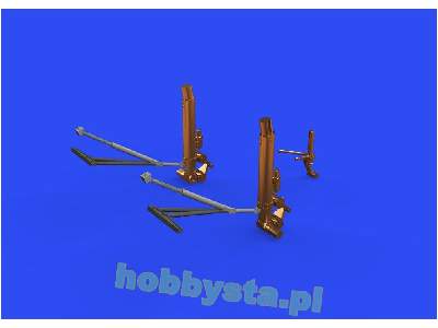 B-17F undercarriage legs BRONZE 1/48 - Hk Models - image 1