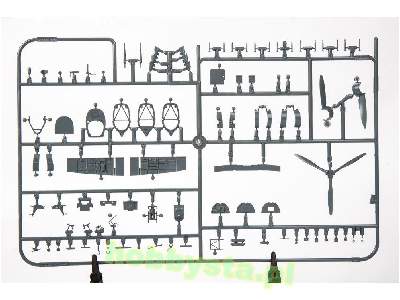 Spitfire Mk. IIb 1/48 - image 11