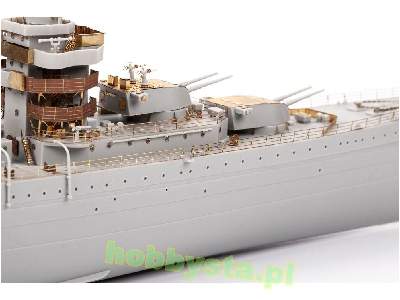 HMS York 1/350 - Trumpeter - image 20