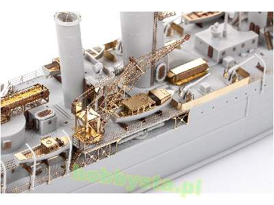 HMS York 1/350 - Trumpeter - image 21