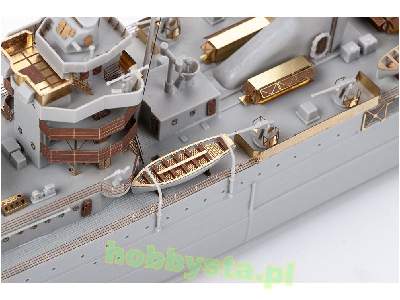 HMS York 1/350 - Trumpeter - image 24