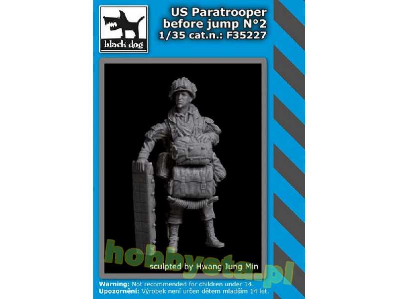 US Paratrooper Before Jump N°2 - image 1