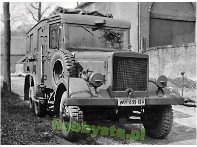 Funkkraftwagen Kfz.62 (Radio truck) - image 8