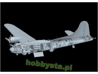 Latająca forteca B-17F - bombowiec amerykański - image 10