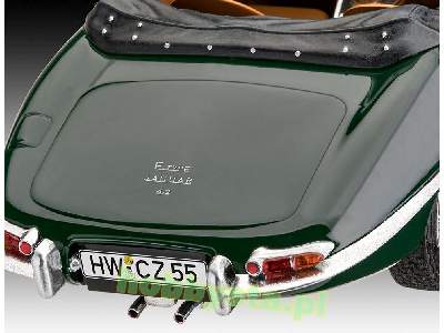 Jaguar E-Type Roadster - image 5