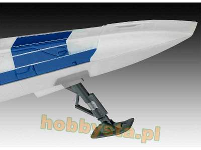 STAR WARS Resistance X-Wing Fighter Gift Set - image 3