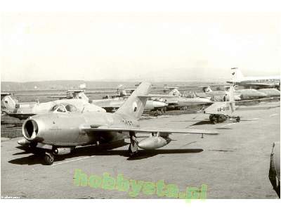 Mikoyan Mig-15t With Tow Target Kt-03 (Designed To Be Used With  - image 1