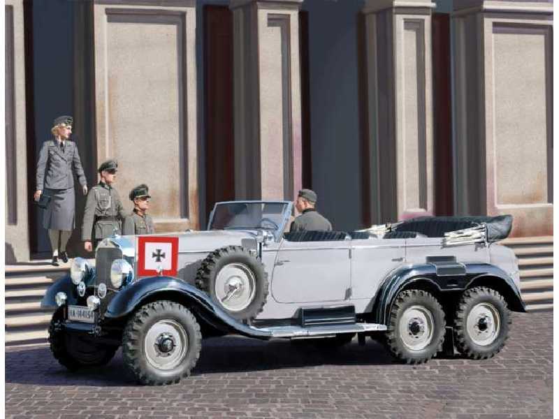 G4 (1939 production) - German Car with Passengers - image 1