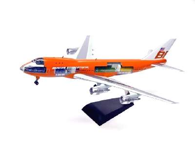 Braniff International 747-127 Flying Colors - image 1