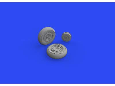 Tempest Mk. II wheels 1/48 - Eduard - image 1