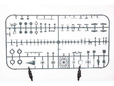 MiG-21bis 1/48 - image 10