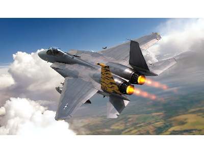 McDonnell Douglas F-15A Eagle - Starter Set - image 3