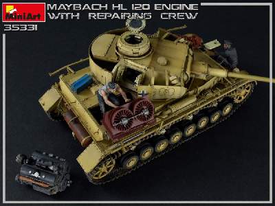Maybach Hl 120 Engine For Panzer Iii/iv Family With Repair Crew - image 15