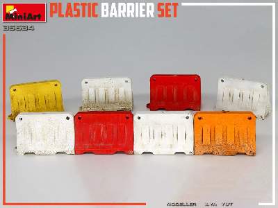 Plastic Barrier Set - image 8