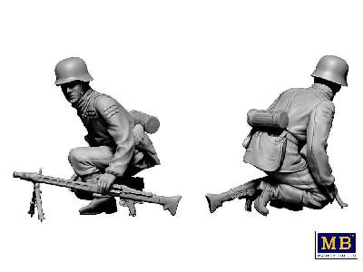 German military men, 1944-1945. Das Maschinengewehr ist dort! - image 8