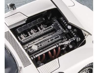 51047 Toyota 2000gt (Metal Engine Details) - image 3