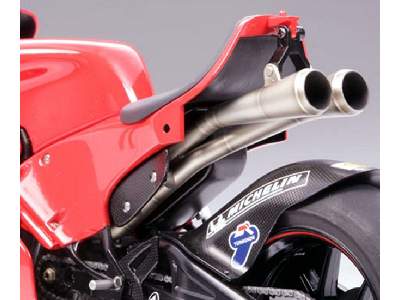 Ducati Desmosedici - image 3