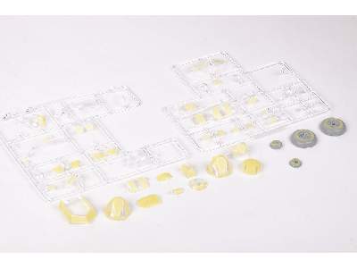 B-17F part I 1/48 - Hong Kong Models - image 2