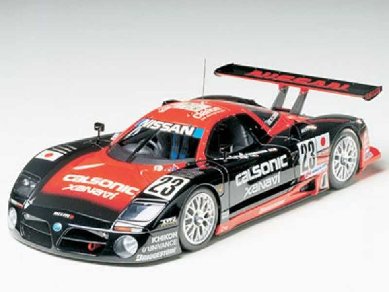 Nissan R390 GT1 - image 1