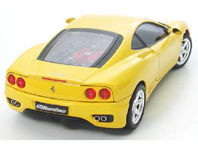 Ferrari 360 Modena - Yellow Version - image 2