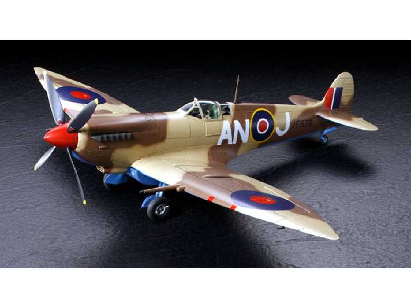 Supermarine Spitfire Mk.VIII - image 1