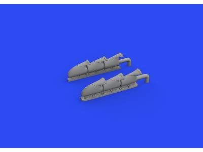 Spitfire Mk. V three-stacks exhausts fishtail 1/48 - Eduard - image 10