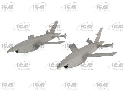 BQM-34A (Q-2c) Firebee Us Drone - image 2