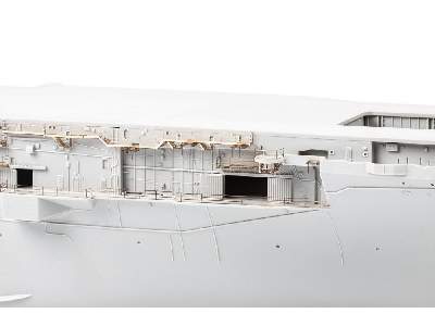 USS Intrepid CV-11 pt.2 1/350 - Trumpeter - image 4