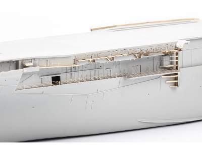 USS Intrepid CV-11 pt.2 1/350 - Trumpeter - image 8