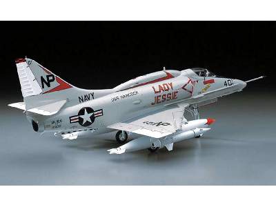 US Navy A-4e/F Skyhawk - image 1