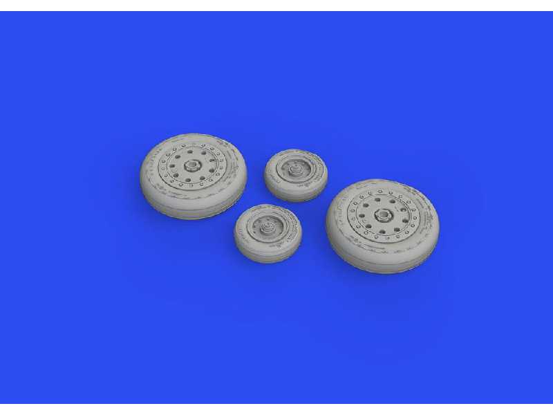 F-4B wheels 1/48 - Tamiya - image 1